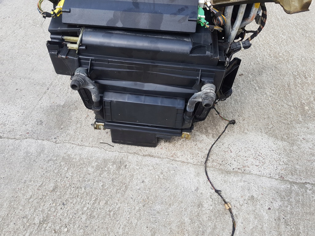 фото №8, Отопитель комплектная bosch оригинал 8 390 038 bmw e34 520i 525i m50b25nv