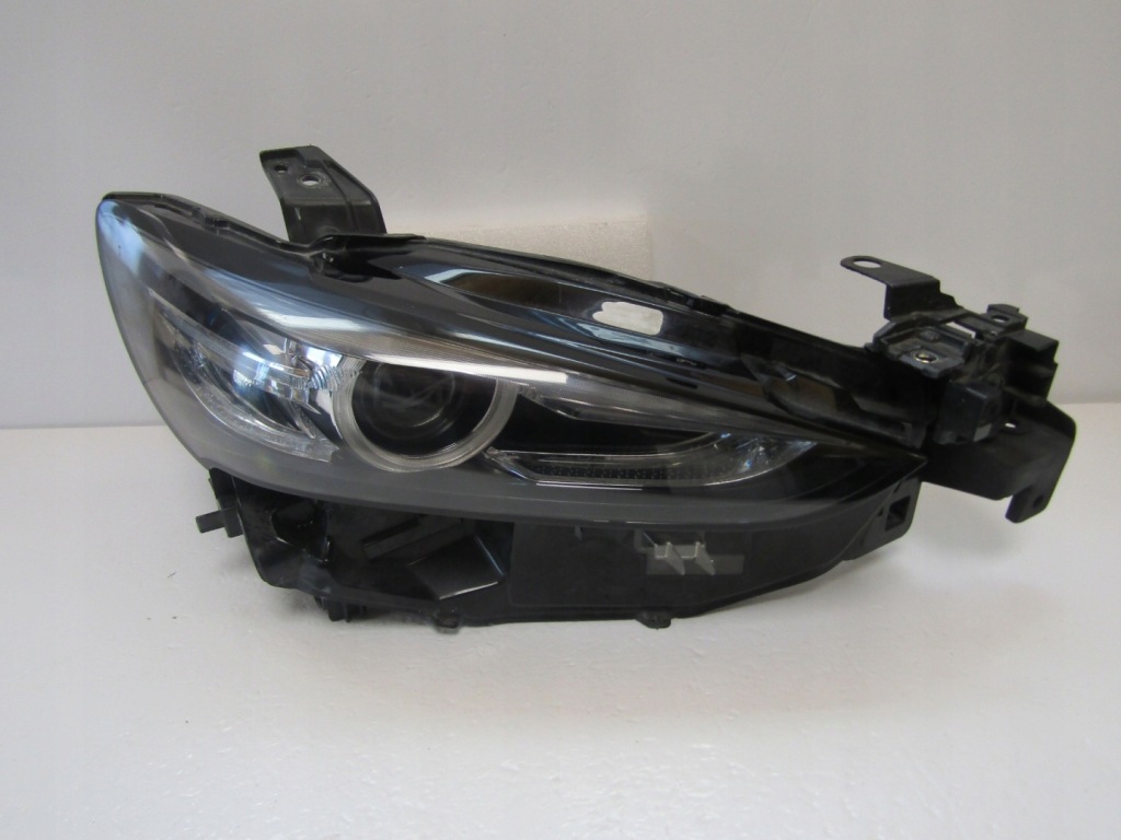 фото №1, Лампа перед mazda 6 vi gj lift full led 12 pinów 18-24 rh grf5-51030