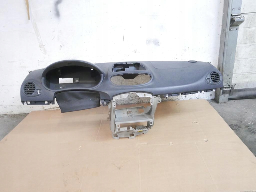 фото №5, Приборная панель приборная консоль renault clio iii phi hb