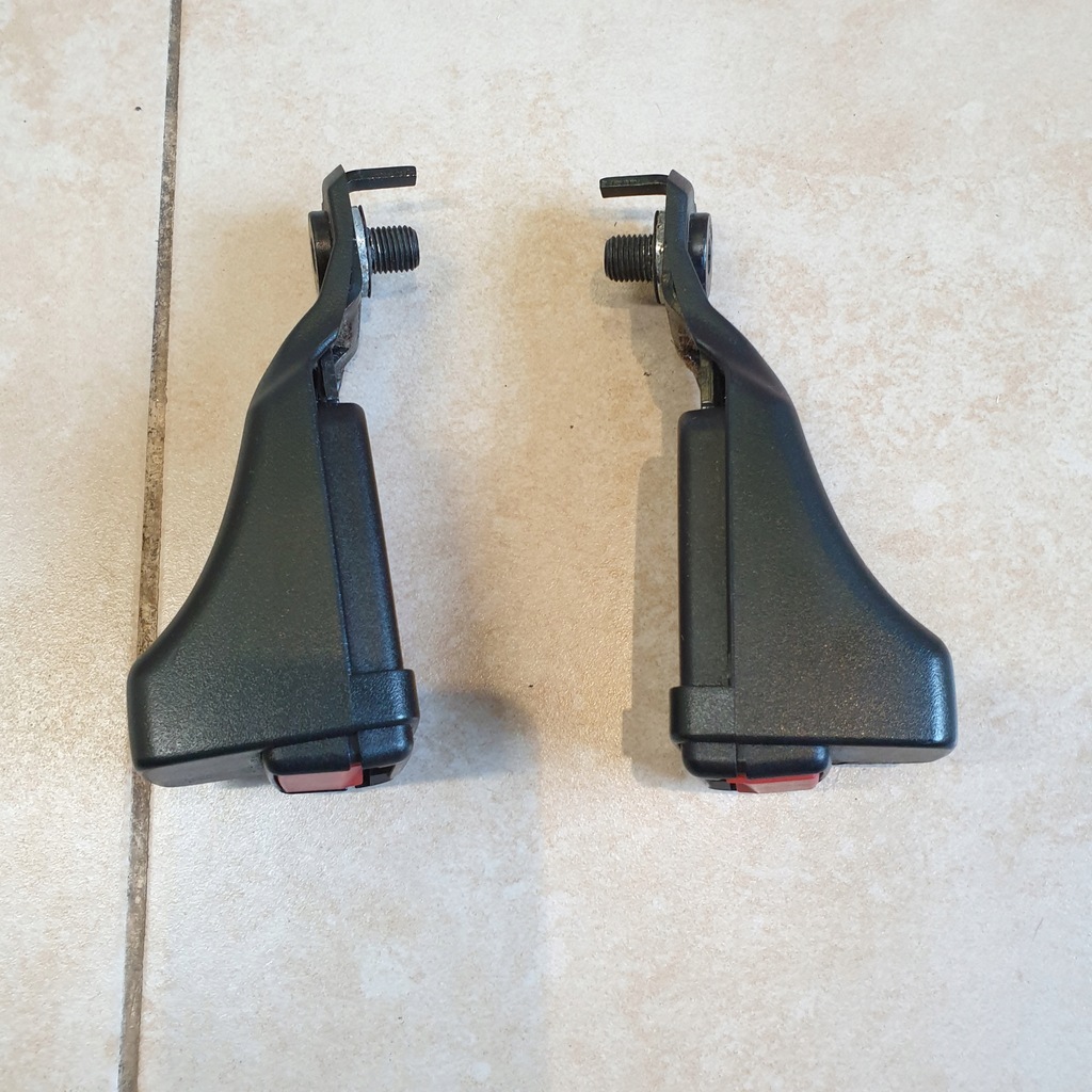 фото №2, Клипса пряжка поперечина безопасности mercedes r w251