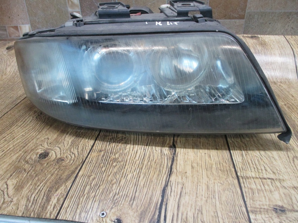 Купити Фара правий кільця led передня audi a6 c5 1997-01