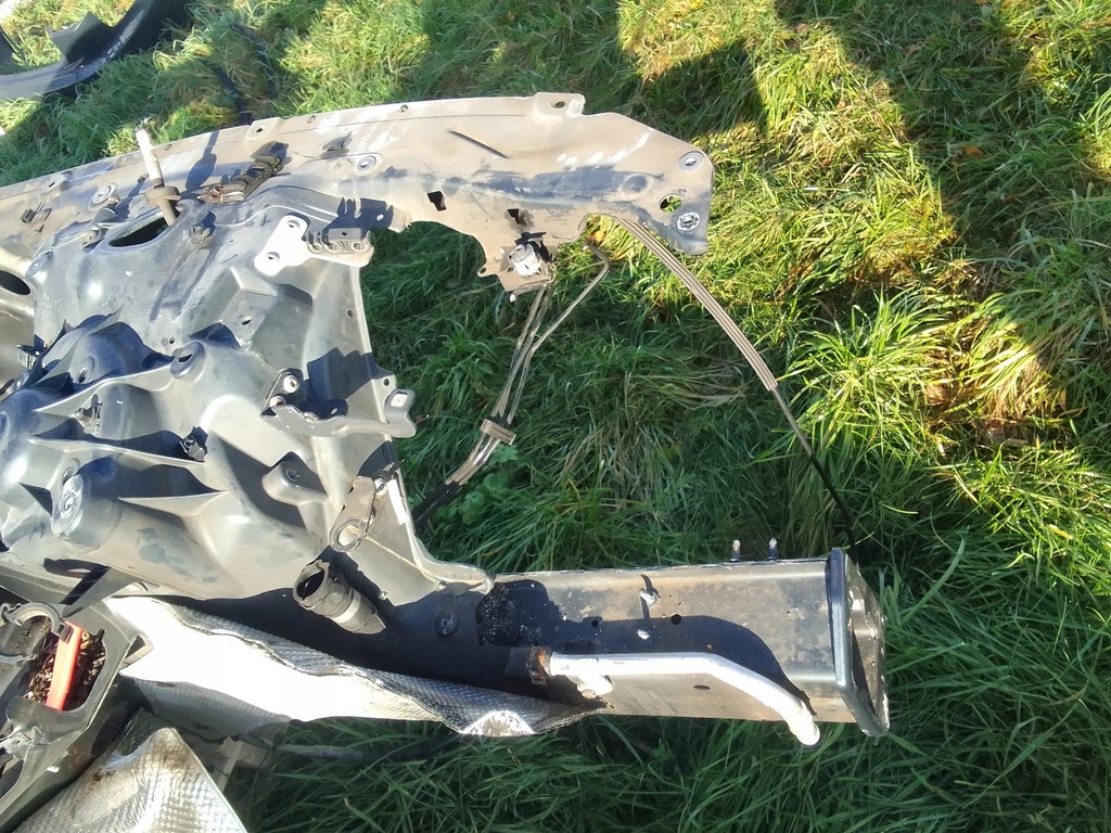 фото №2, Audi a6 c7 четверть передняя левая с лонжерон