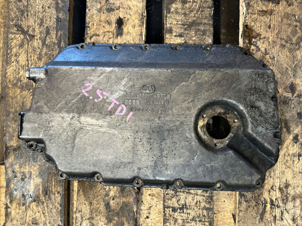 Купити Audi a4 b5 b6 b7 2.5 tdi піддон оливи 059103604f