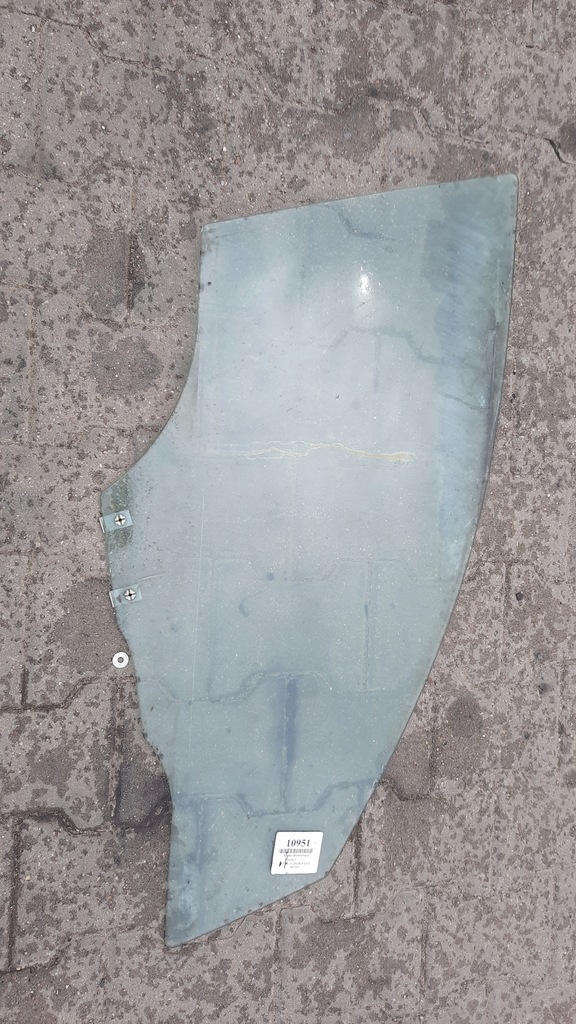 фото №1, Скло двері правий перед mazda 3