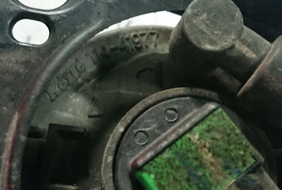 фото №6, Противотуманная фара левый mazda 114-41977