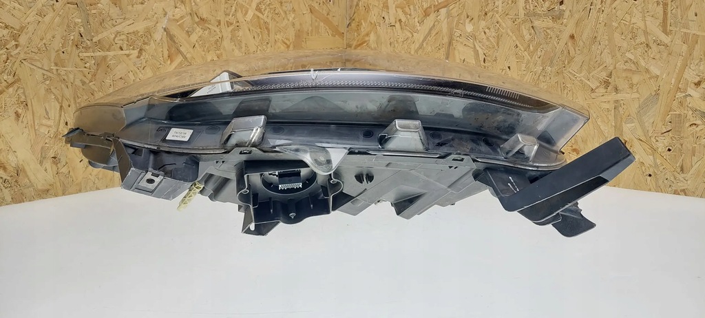 фото №11, Renault espace v rfc 2016 лампы передние