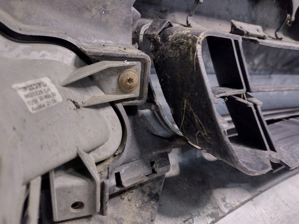 фото №16, Бампер передній volvo v70 ii przedlift k: 446-46