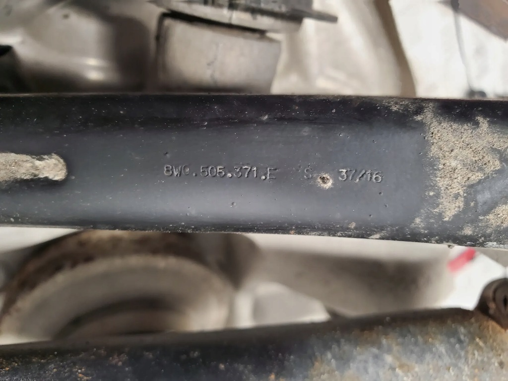 фото №10, Audi a4 s4 b9 8w0505361e задня сторона права підшипник i ступиця kół