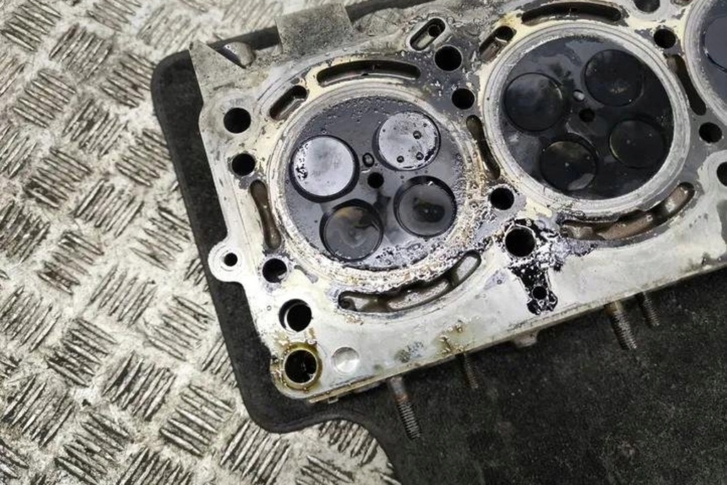 фото №7, Головка двигателя chrysler 300 c touring lx a6420106720 3.0l дизель 160kw