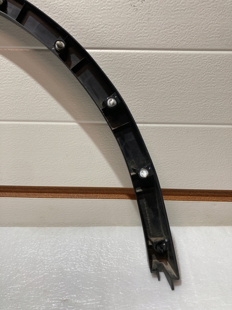 фото №10, Молдинг накладка крила lewego заднього tesla y