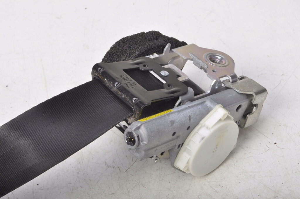 фото №3, Ford fiesta mk7 pas безопасности левый перед