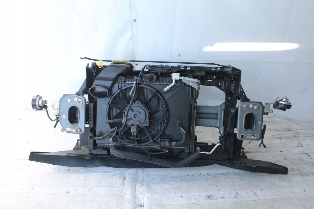 фото №4, Pas передний радиатор вентилятор ford b-max 2012r- 1.0 b ecoboost