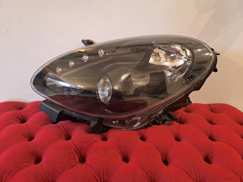 Купить Alfa romeo giuletta лампа левая перед