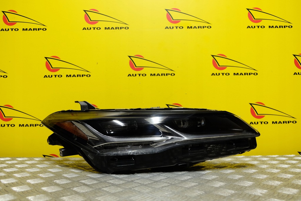 фото №2, Toyota avalon limited 2019- фара лампа full led r usa