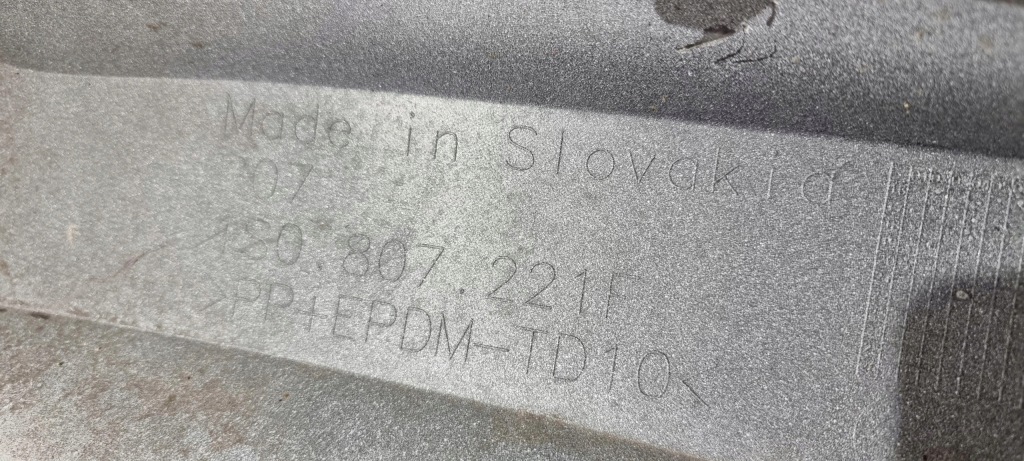 фото №12, Бампер перед передній vw up lift 1s0 17-