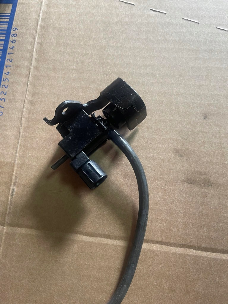 фото №8, Клапан вакууму honda 184600-4700