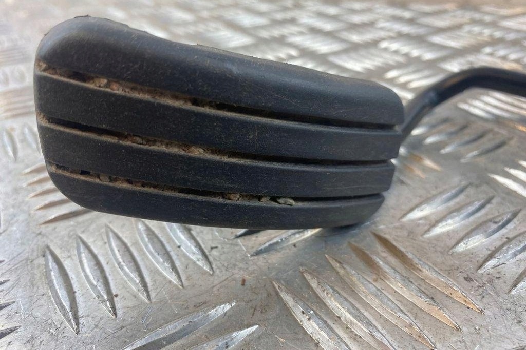 фото №7, Педаль газу opel vivaro фургон f7 7700313060 2.5l дизель 2004