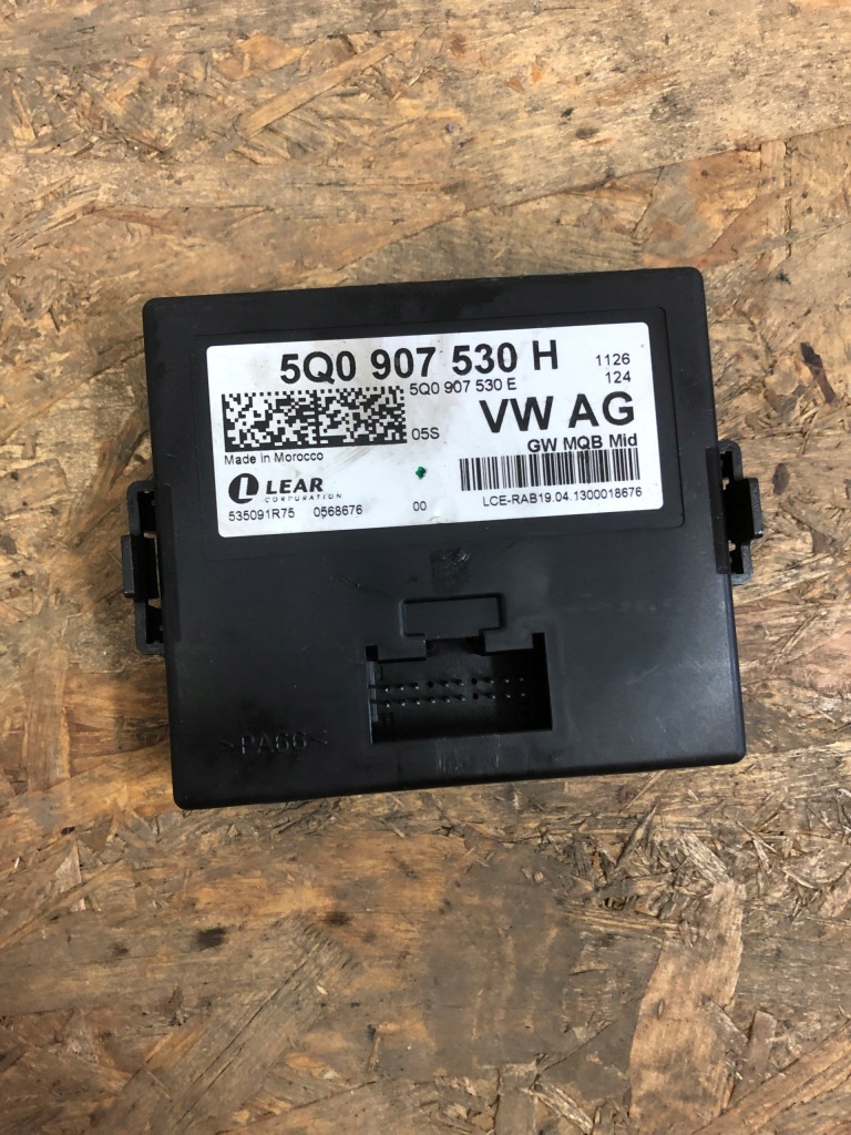 фото №1, Audi оригинальный номер 5q0907530h