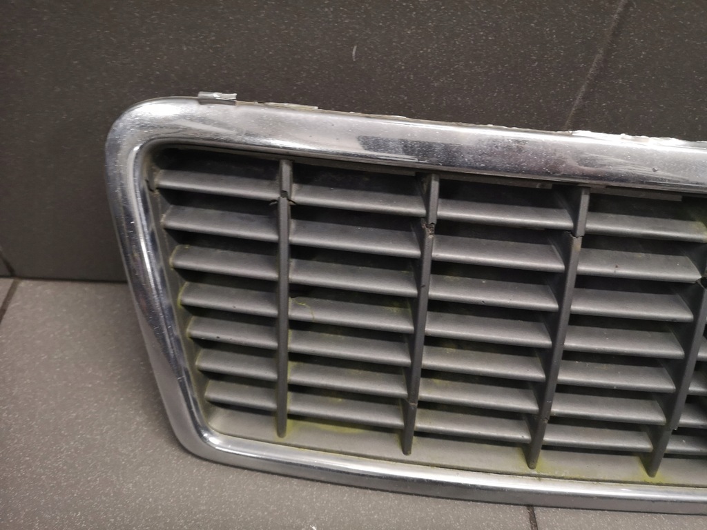 фото №8, Решітка радіатора решітка радіатора радіатор audi s8 d2 lift 4d0853651m