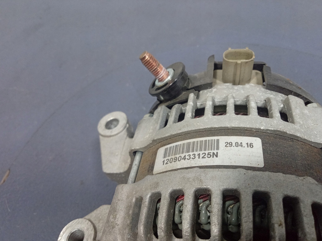 Chrysler sebring ii 2.4 143km генератор Недорого