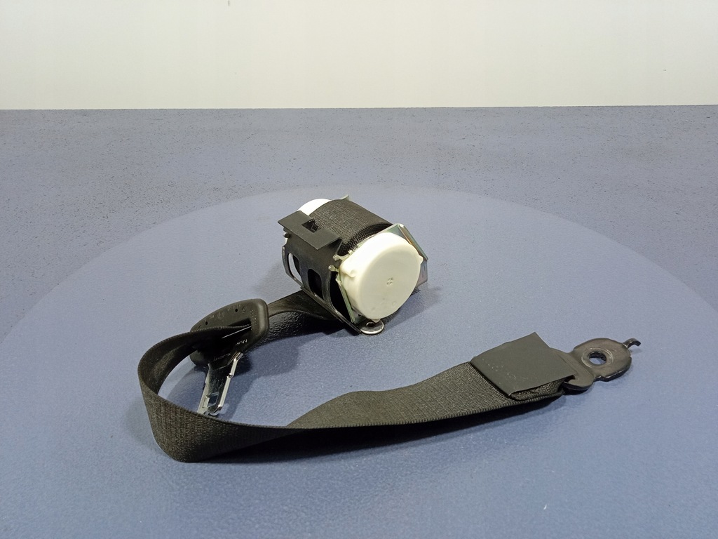 фото №1, Bmw 7 f01 f02 f10 pas безопасности задний средний 9163241