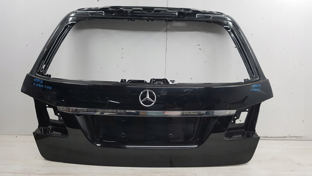 фото №1, Mercedes e klasa w212 kombi крышка багажника задняя
