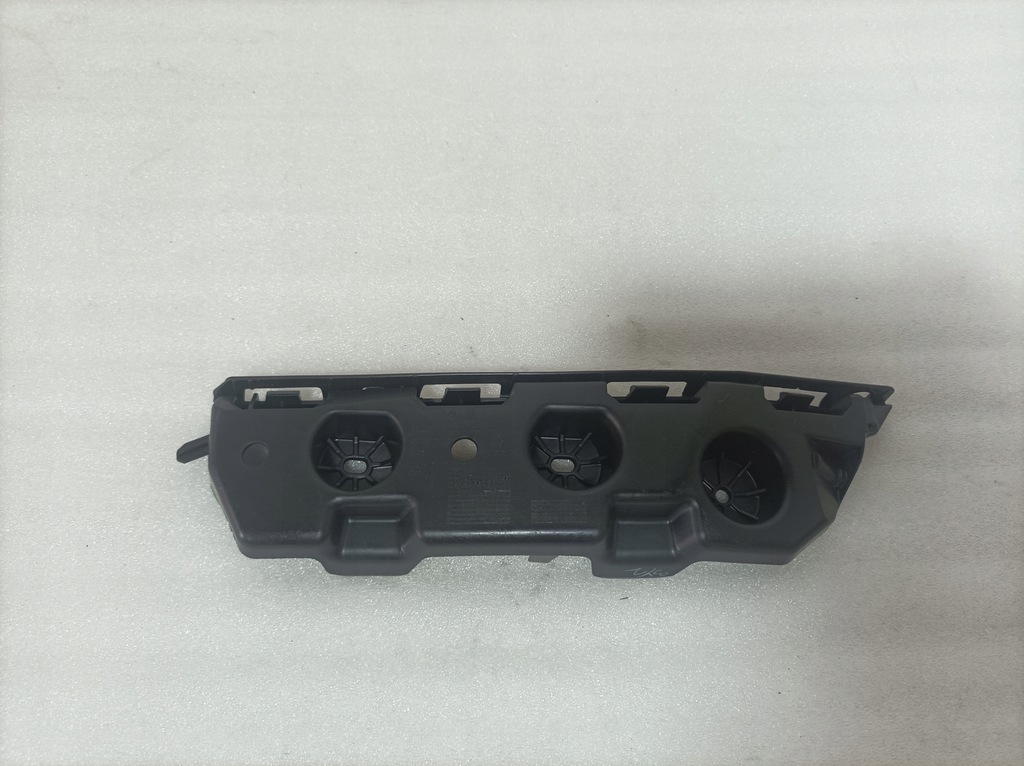 фото №1, Skoda fabia iv hb правий напрямна бампера задня