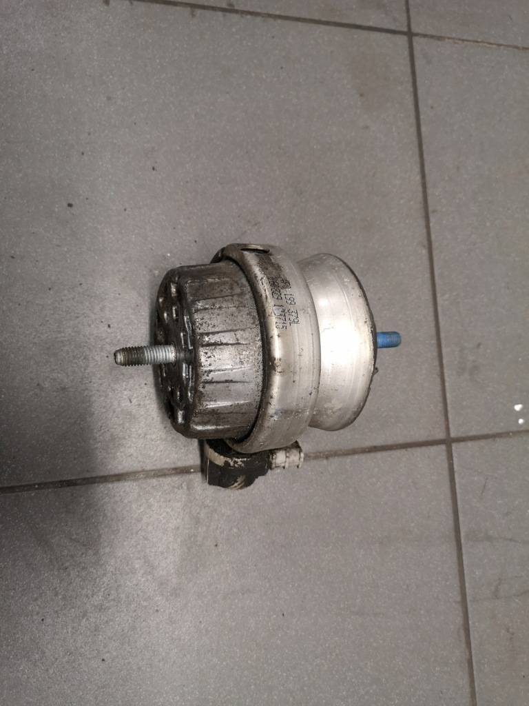 фото №5, Подушка двигуна audi a6 c6 3.2 fsi 4f0199379l