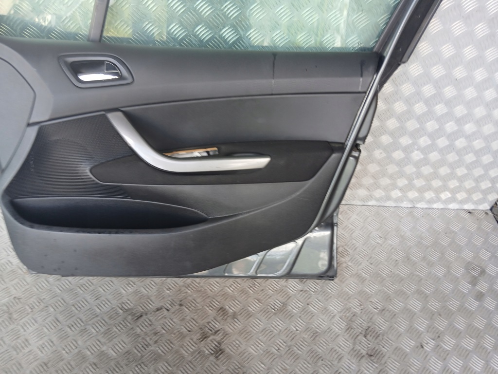 Peugeot 308 t7 sw дверь правая  перед 5d kol ktpd 2009r Оригинал