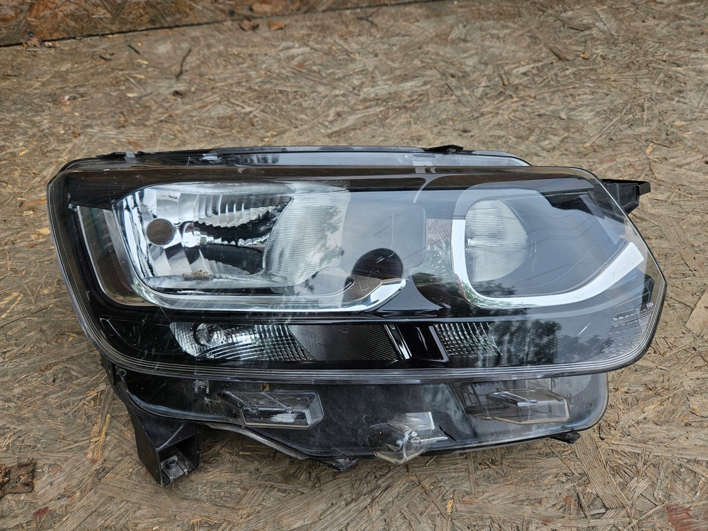 фото №1, Toyota proace city лампа права перед передня 2019-