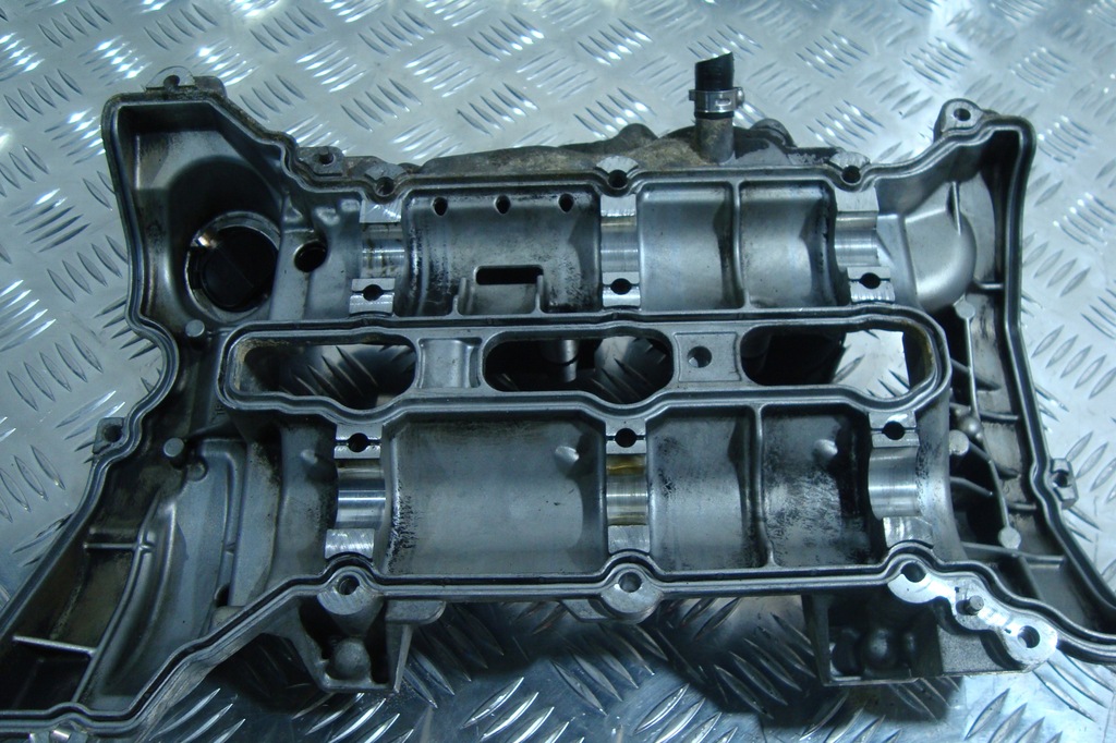 фото №6, Головка комплектная валы rozrozrządu 1,3 did mitsubishi colt 04-12