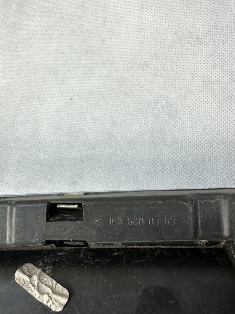 Молдинг хром решётка mercedes a169 1698800383 Киев