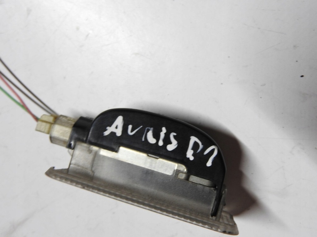 фото №5, Toyota auris i 06-09 лампа освещение салона