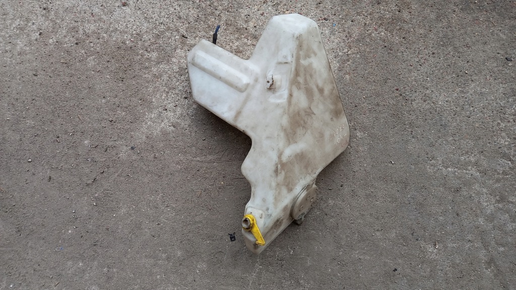 Купити Бак рідина do омивача mercedes a 140 98r