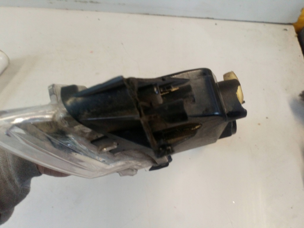 Citroen c4 picasso фара противотуманная фара led 9676036580 Оригинал
