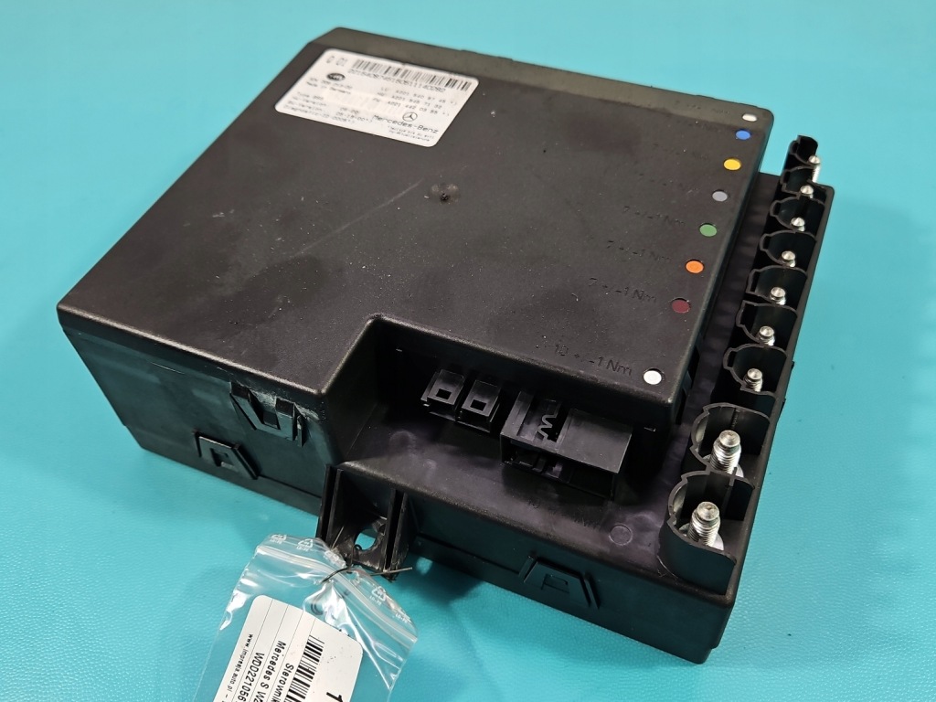 Купити Блок керування модуль запобіжників mercedes w221 a2215408745