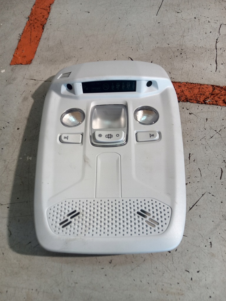 фото №1, Opel corsa f лампа освещение кабины