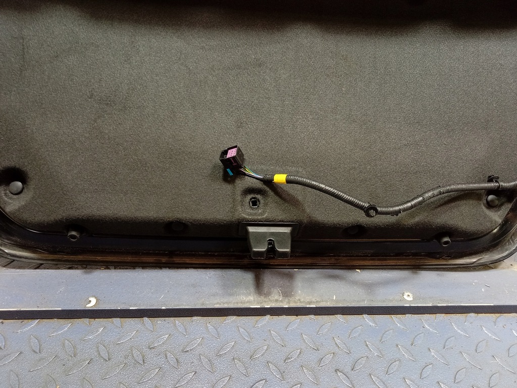 фото №4, Chevrolet aveo iii t300 sedan крышка багажника багажника