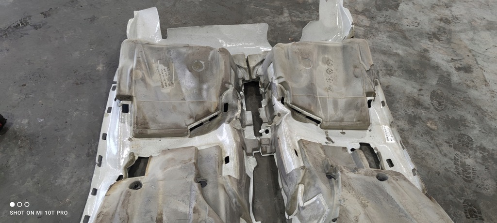 фото №8, Коврик обшивка audi a1 5-дверь 8x4863367k eu7