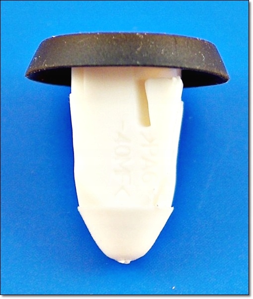 фото №4, 2szt audi r8 - колодка бампер, tapic.