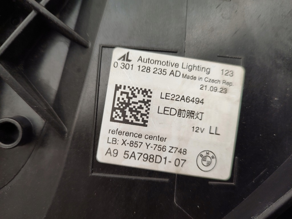 фото №9, Bmw g60 full led niebieska blue full led nie-klejona ładna лампа ліва