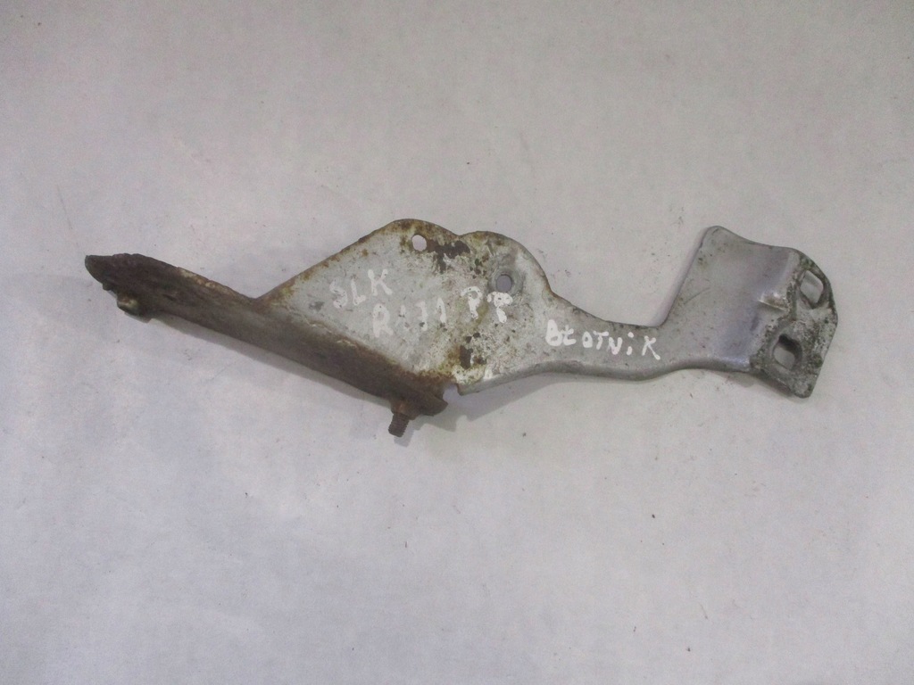 фото №1, Кронштейн напрямна кронштейн крила перед правий mercedes slk r171 c762