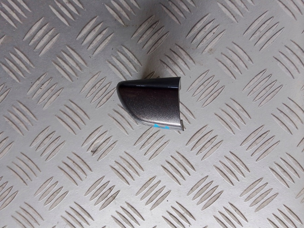 фото №1, Peugeot 308 ii sw kombi t9 lift заглушка ручка двері правий задня