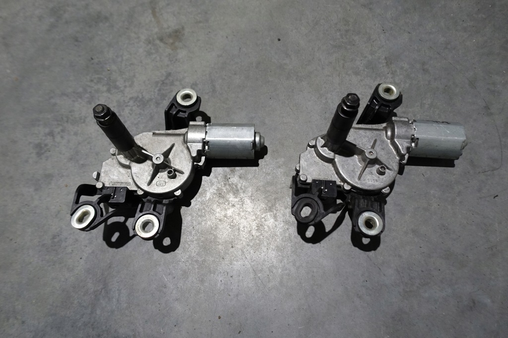 фото №1, Vw golf vi моторчик дворники задняя