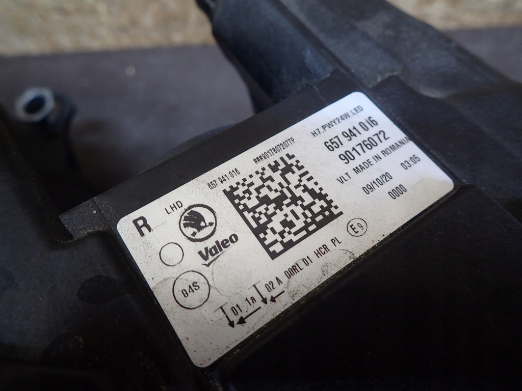 фото №2, Лампа перед правая skoda scala full led 657941016