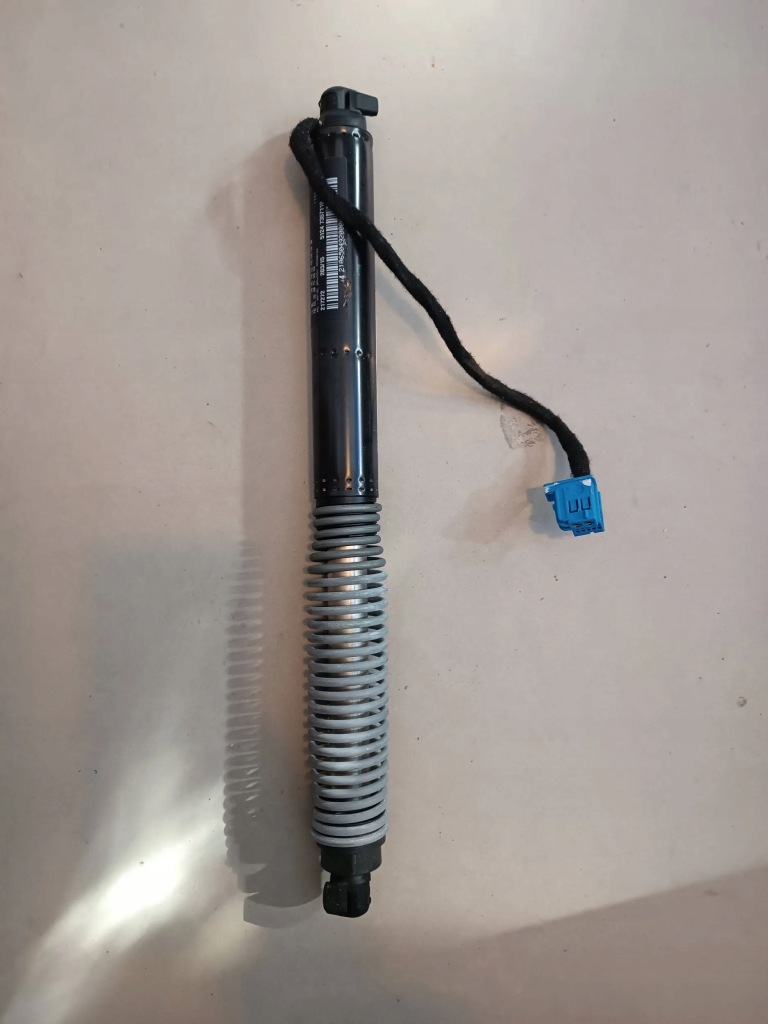 фото №1, Bmw 7 g11 g12 привод крышки