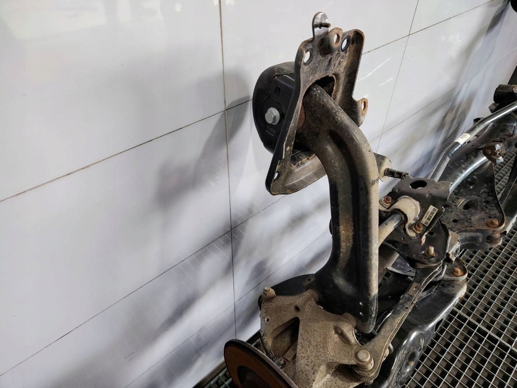 фото №11, Подрамник подрамник подрамник задняя балка oś рычаг поворотный кулак volvo xc40 2wd