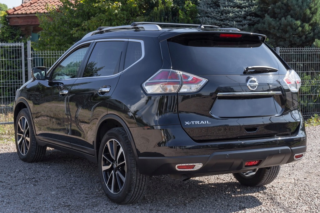 фото №3, Nissan x-trail iii t32 2014-2017 накладки задних лампа противотуманных