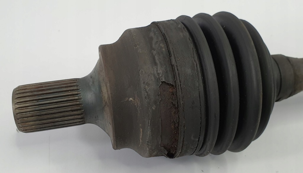 фото №2, Приводной вал правый перед 4matic mercedes glk x204 3.0 cdi