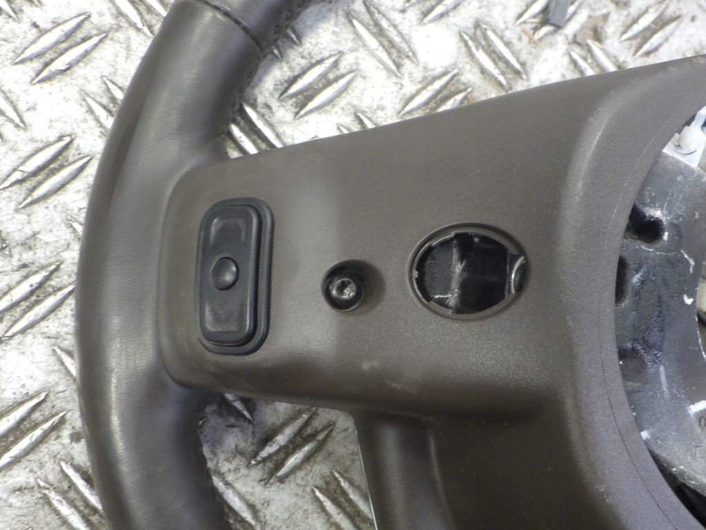 фото №9, Воздуховод multi коричневый lancia thema ii 300c 11-